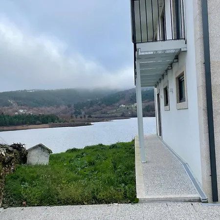 펜션 Casa Do Ferreiro T2