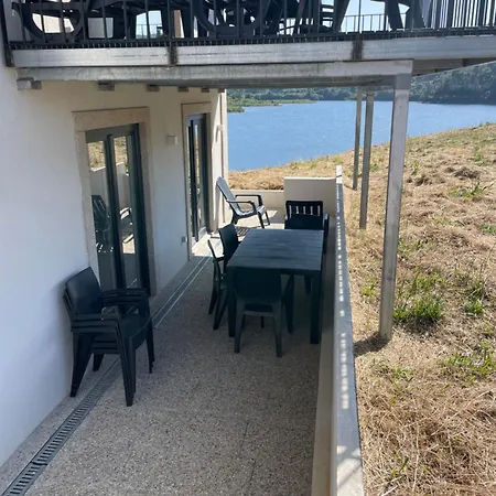 בית נופש Casa Do Ferreiro T2