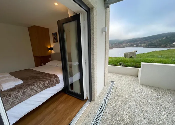 Casa Do Ferreiro T2 Feriehus Montalegre