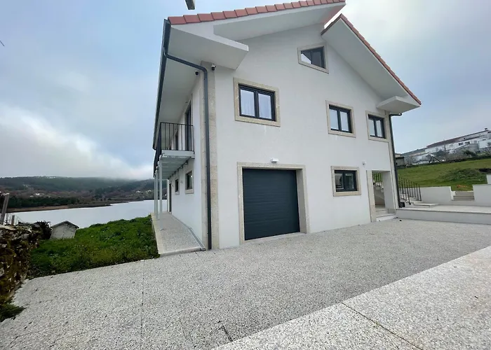 Casa Do Ferreiro T2 펜션 *