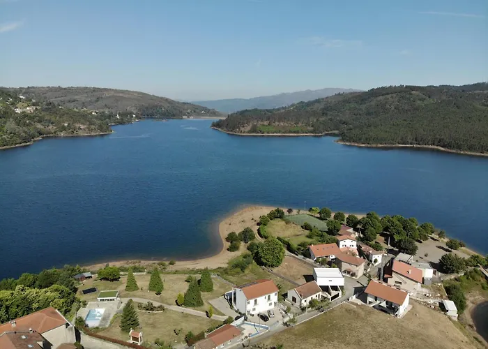 Casa Do Ferreiro T2 펜션 *